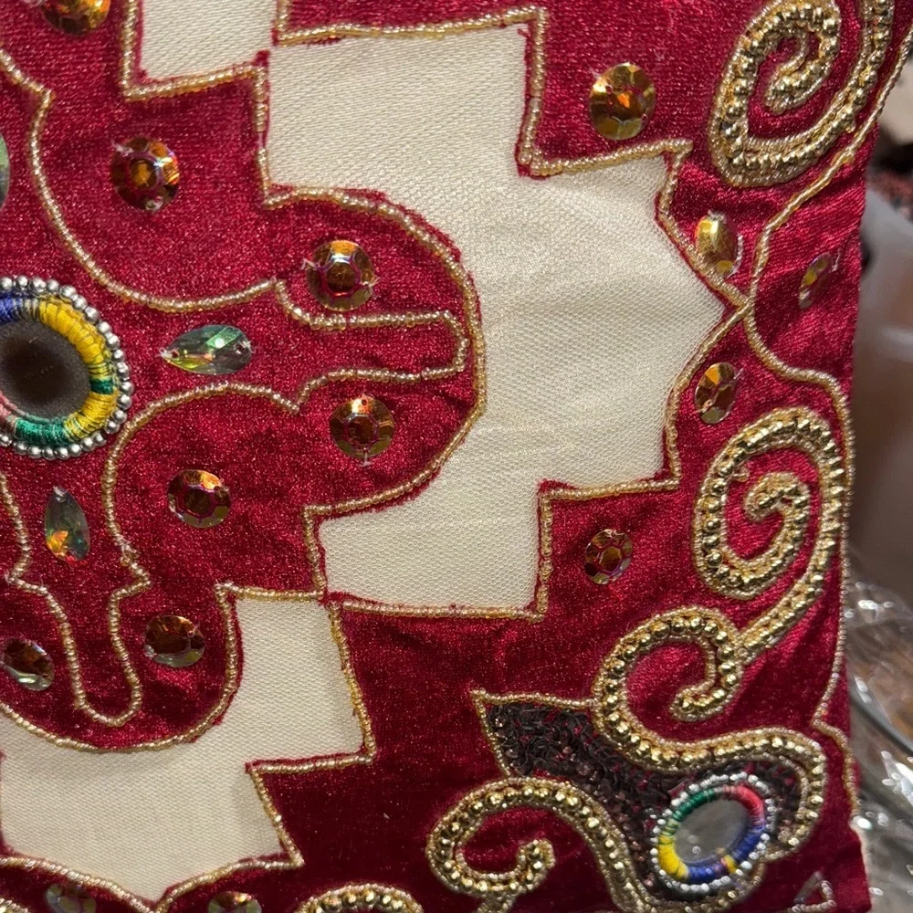 Elegant Red and White Embroidered Cushion